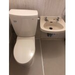 トイレ交換・床シート施工