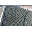 リッジウェイという屋根材でカバー工法を行いました。グリーンのお洒落な屋根に生まれ変わりました！