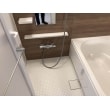 古さが気になられていた浴室はLIXILのリノビオに交換。以前のものより跨ぎが低く安全です。