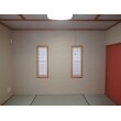 和室は、クロスの種類が多く、壁、天井、建具等、場所により変化を付けました。
