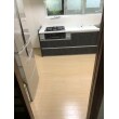 床は、助成金の対象となる静岡県産材を使用。
ワックス不要のハードコートが施されており、汚れやキズにも強いので、
キッチンに適した床ですね。
