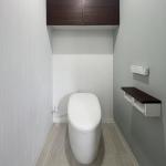 TOTO ネオレストで快適リフォーム　明るく清潔なトイレへ