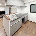 収納力と開放感を両立したLIXILリシェルSIの対面式キッチン