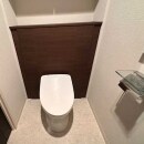 背面収納型トイレTOTO：レストパル I型　TOTOレストパルは、お好みの収納・手洗器・カラーを組み合わせて選んでいただける「こだわりのシステムトイレ」です。