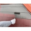 上塗り１回目の工程です。今回は屋根の色を変えて塗装となりました。気分転換にいいタイミングですから違った色も前向きに考えることをお勧めします。