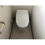 タンクありトイレからタンクなしのスマートなトイレへ