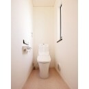 2階トイレをLIXILのアメージュZAシャワートイレリトイレに取り替えました。