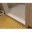 床のパターンは水はけがよく水膜ができない形状なので滑りにくく安心です。 

