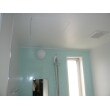 アクセントパネルにはグリーン系の色を選定致しました。
これまでの白基調の浴室からガラッとイメージが変わりました。
