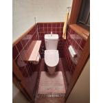 2階のトイレは節水トイレに入替え工事