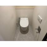自動開閉便座のタンクレストイレにリフォーム