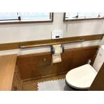 介護保険を使用し、トイレに手すりを設置しました