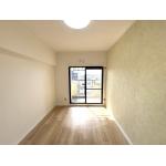 【賃貸修繕】ペットによるキズ・汚れを解消！床とクロス張替え