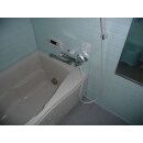 浴室給湯機には、冷めたお湯を設定温度に温めることができる追い焚き機能がついています。 
