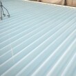 屋根はSK化研の遮熱塗料「クールタイトSi」で塗装。
クールタイトSiは40色程の中からカラーを選べますが、同じ塗料でも遮熱性能はホワイト系の方が高いので、ホワイト系で塗装しています。