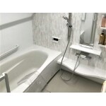 206.古いタイルの浴室からお掃除しやすいユニットバスに。