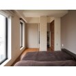 寝室のＰＳ柱はエコカラットで機能性とデザイン性をＵＰしています。