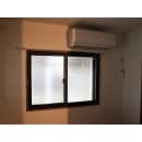 内窓（ＬＩＸＩＬインプラス）設置で湿気対策。エアコンは、新しいものに交換しました。