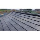 屋根葺き替えの完成です。
今回使用した屋根材はルーガ鉄平です。
従来の瓦と厚さが変わらない軽量瓦になります。