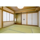 和室は内装を一新。畳は色あせしにくく撥水性に優れた和紙畳に替えました。