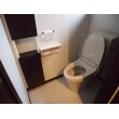 和式トイレから様式トイレに取替え。安心・安全に使用できるようになりました。