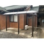 雨に濡れずに洗濯物を干す空間