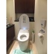 『キレイ除菌水』でお手入れのしやすいトイレ
～TOTO 最新のトイレ～

便器内部の構造も優れており、使う人の視点に
立って、汚れが付きにくく、お手入れしやすい工夫と
機能が揃っています。

