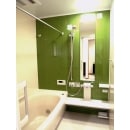 ＜システムバス＞
やわらかい床と保温性の高い浴槽を設置。
さわやかなグリーンがアクセントのお風呂です。
