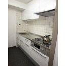 LDK内装工事、キッチン、洗面台のリフォームをしました。