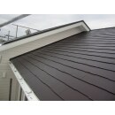 カラーベストの屋根の塗り替えのご依頼。
専用のシリコン塗料で塗り替えしました。
