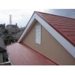 屋根塗装　コロニアル屋根　高圧洗浄										
下塗り（１回目）	（２回目）　中塗り　上塗り										
タスペーサー設置		

　　　　　　　　　　　　　　　　　　　　　　　　　　　　　　　　　　　　　　　　　　　　　　　　　　　　　　　　　　日本ペイント　ラジカル制御型　高耐候性											
低汚染型　屋根用　ハイブリット塗料											
									
