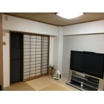 リビングから続く和室のクロス貼り替え