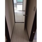 お部屋と同じ床材で統一感アップ！