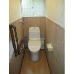 クロスはそのまま、トイレ交換をさせて頂きました