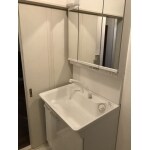 洗面室も綺麗に一新