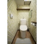 欧風のかわいいトイレへ