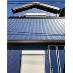 素敵なブルーの外壁に。心もすがすがしくなりますね。