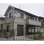 劣化した外壁を落ち着いたカラーで仕上げました。