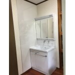 TOTOの陶器ボウル採用でお掃除らくらく洗面化粧台
