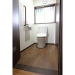 スペース拡張も伴うトイレリフォーム