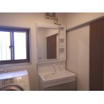 シンプルで使いやすい洗面化粧台