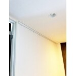 絵画を掛けるピクチャーレールを設置