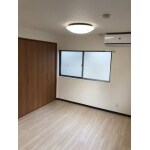 エレベーターなし5階住居　寝室内装リフォーム