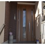玄関ドアを新しく。お客様を気持ちよくお出迎え。