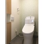 優しい雰囲気の快適トイレ