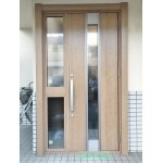 玄関ドア改修工事