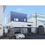 大胆なスパンサイディングの貼り分け