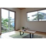 日当たりがよく明るいリビングを更に過ごしやすい空間に。