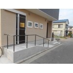 【新築】玄関前スロープ・階段工事