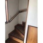 階段に手すりを設置して欲しい